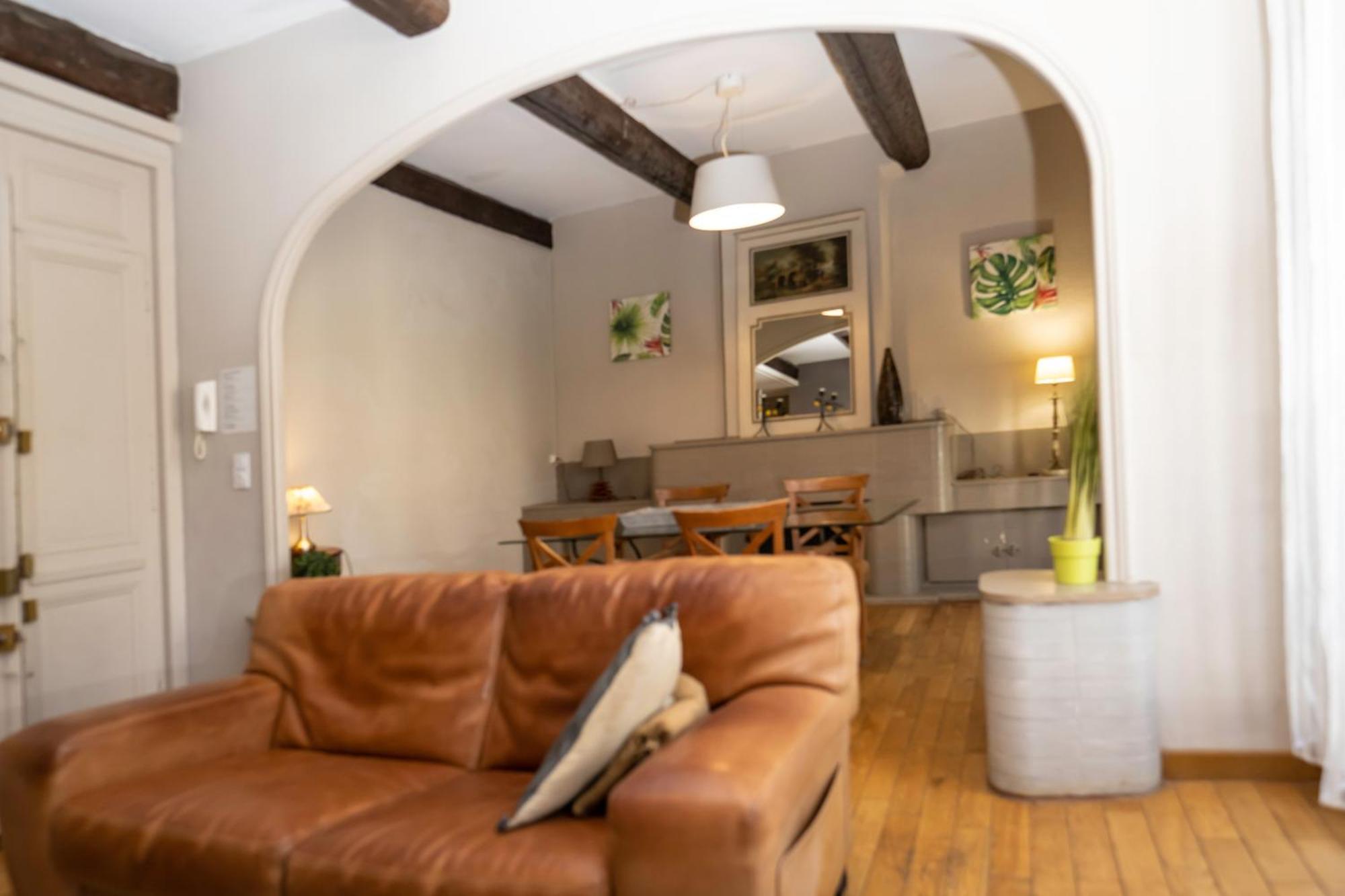 "Air D'Antan"-Meuble De Tourisme 3 Etoiles -Residence "Les Logis De Beziers"-Garage Optionnel-Coeur De Ville-Plages A 16Km ! Bagian luar foto